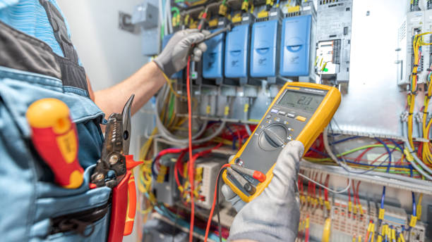 Best Licensed Electrician  in Fairview Park, IN